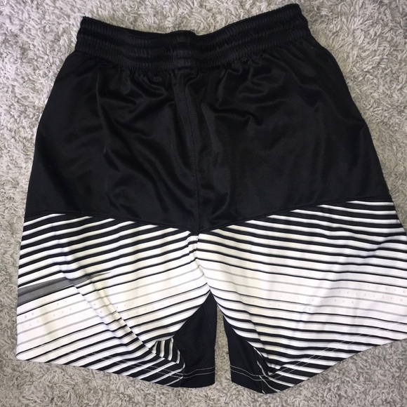 SOLD - Picture 4 of 5